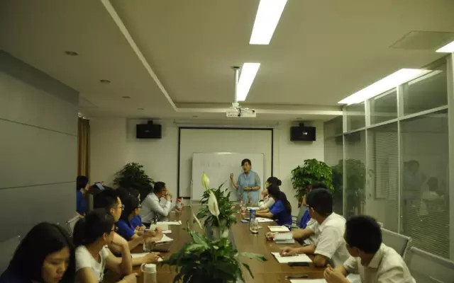 ͢ɹek2015Ӗ(xn)(hu) (D)