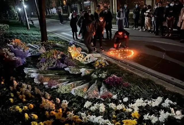 ͢f(shu)Ůc޹ӛ_ͻ32